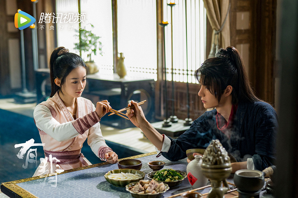 近期熱播陸劇評分榜TOP 8：趙麗穎、王一博《有翡》豆瓣評分6.1