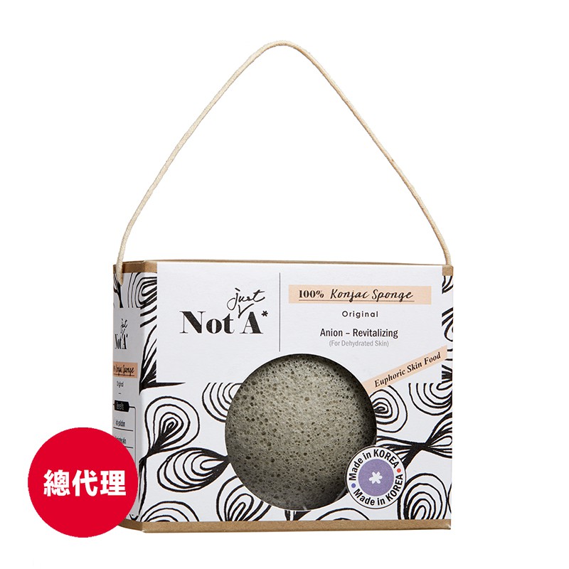 c. 形成肌膚天然防禦屏障：能在肌膚表面形成保護層，抵抗外在環境傷害，使肌膚回復健康、穩定的狀態。 ◆ 輕柔按摩可幫助去除肌膚老廢角質 ◆ 可不搭配潔面產品獨立使用 ◆ 所有膚質皆適用，友善敏弱肌【商