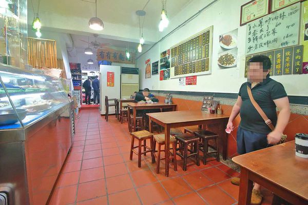 【台北美食】冇有麵擔-遼寧街夜市裡50年老字號美食小吃店