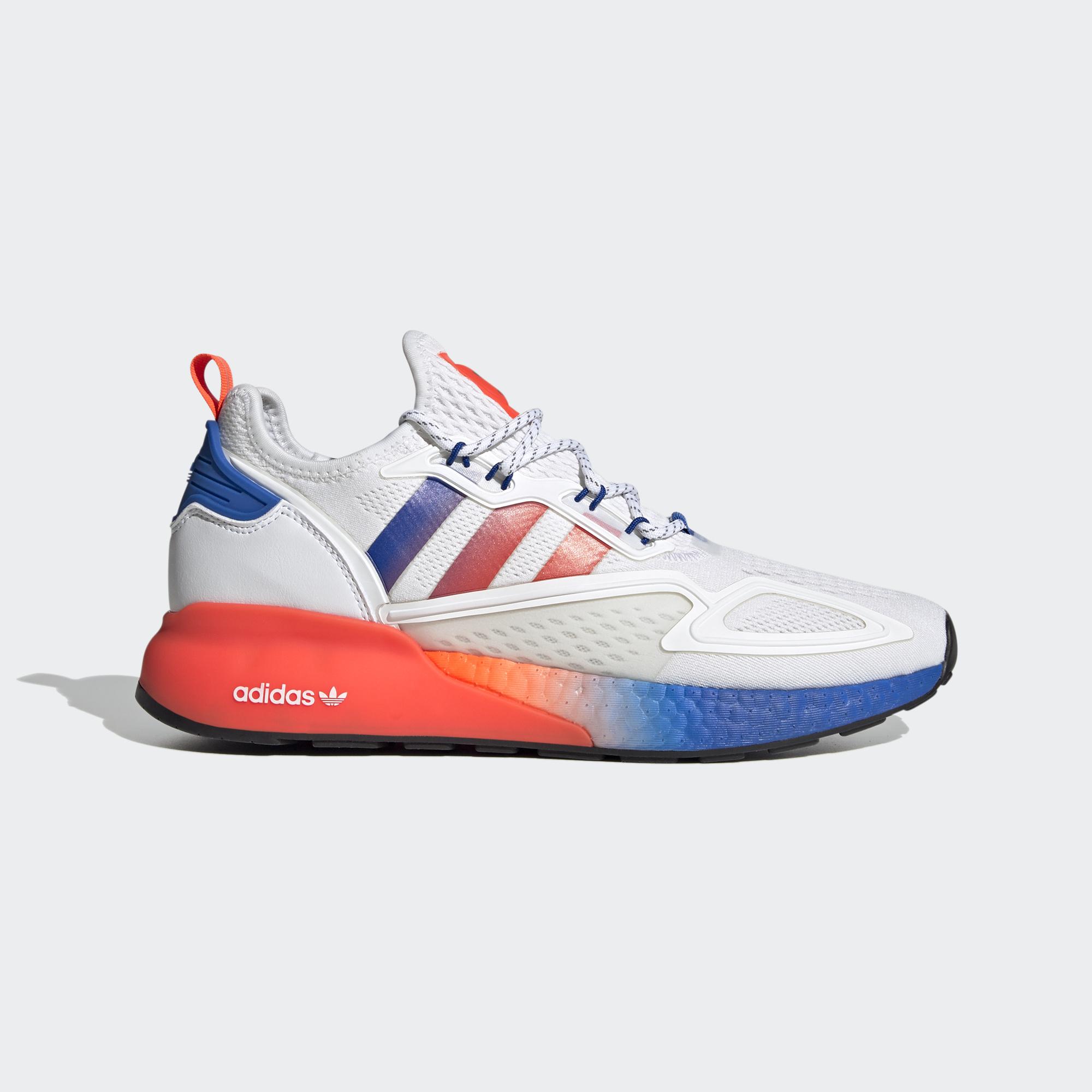 鞋帶設計 TPU鞋面 Boost中底 橡膠外底