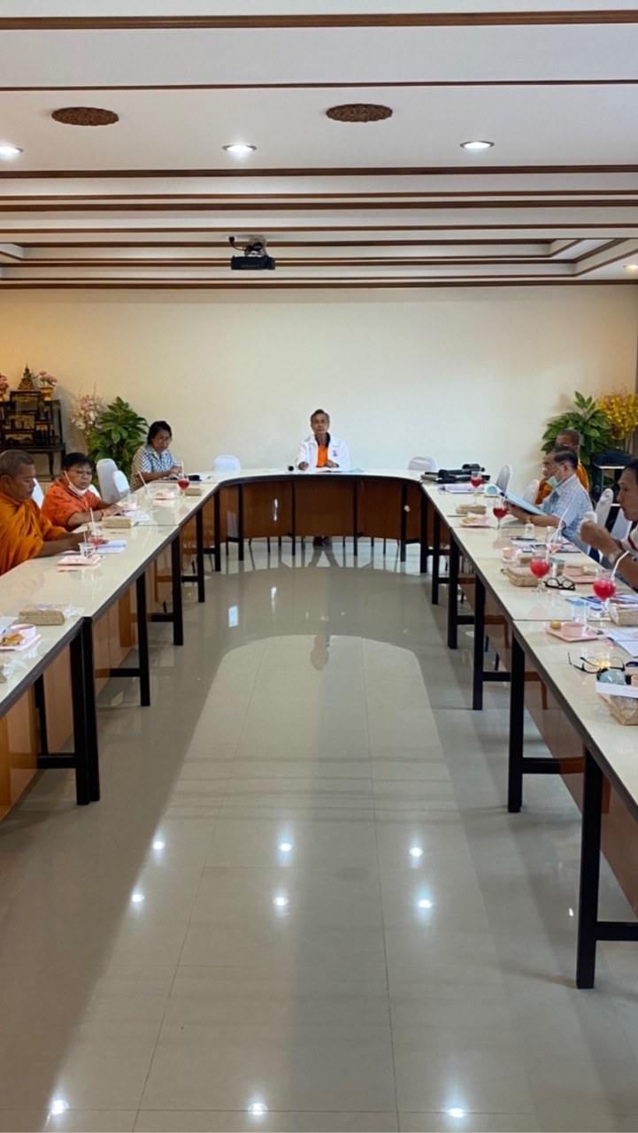 คณะกรรมการสถานศึกษาขั้นพื้นฐาน ร.ร.อนุบาลบ้านแพ้ว