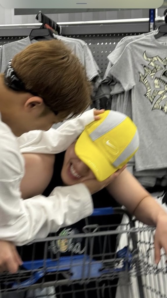 呼嚕嚕𝗦𝗘𝗩𝗘𝗡𝗧𝗘𝗘𝗡 代購🌼