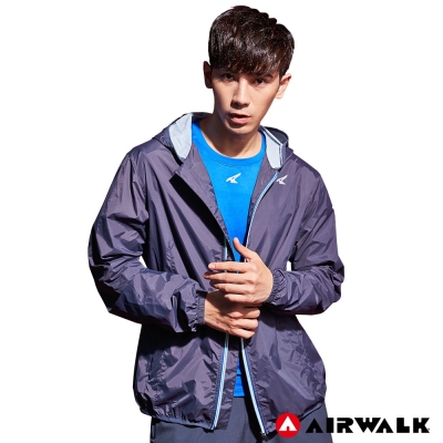 2017秋冬新款* 多彩拉鏈設計，展現搶眼風格* 多彩拉鏈口袋，隨身小物好收納* 鬆緊袖口設計，防風不緊繃