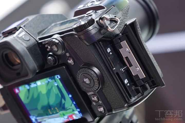 Panasonic G9、GF10、Leica DG 200mm F2.8 動手玩，台灣售價同步發表