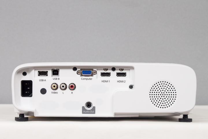 Epson EH-TW750 超高亮度劇院投影機，帶來全家觀影歡樂時光