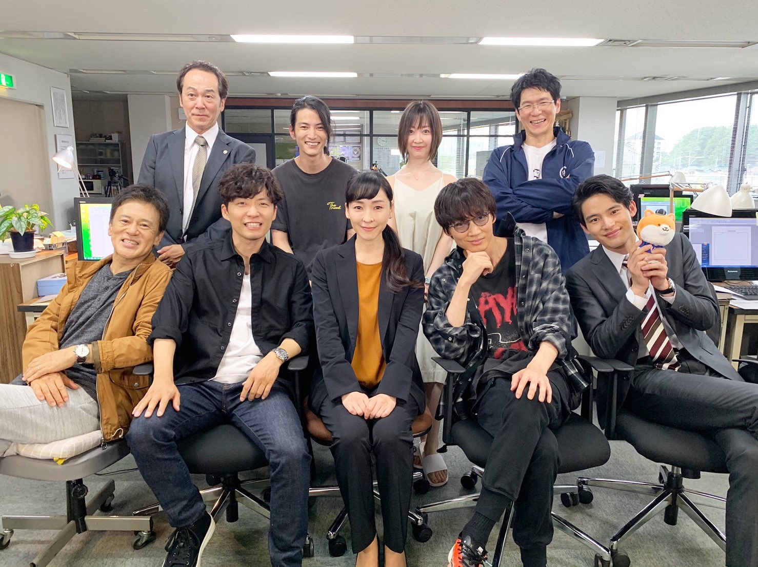 日劇《MIU404》攝影現場便當揭秘！星野源、綾野剛、米津玄師的豪華慰問