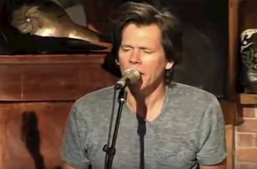 Nggak Cuma Jared Leto, Ini Dia 10 Aktor Hollywood Yang Juga Seorang Frontman Band