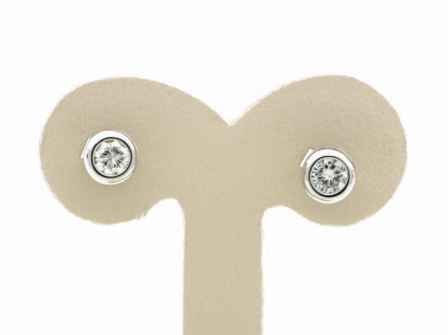 天然鑽石耳飾 小巧可愛 真金真鑽(非銀鍍金) 情人節 母親節