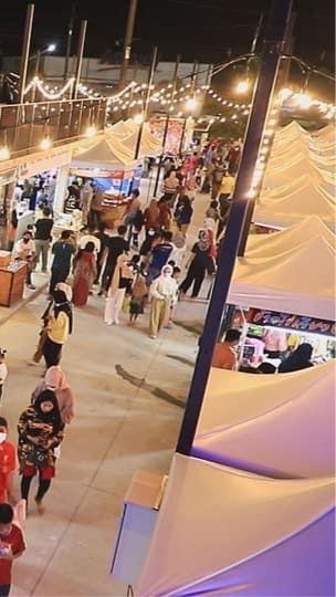 ตลาดเดินเล่นยะลา walking street