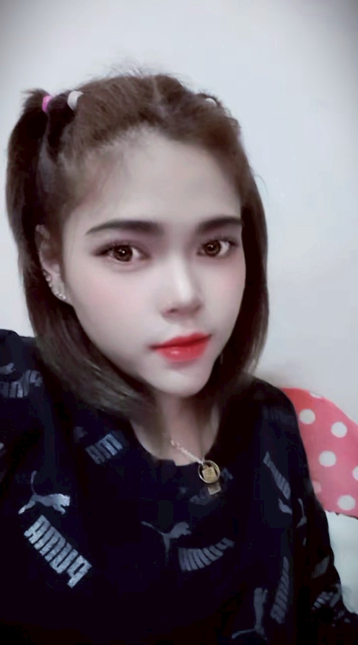 สุชาดา น้อยนงเยาว์