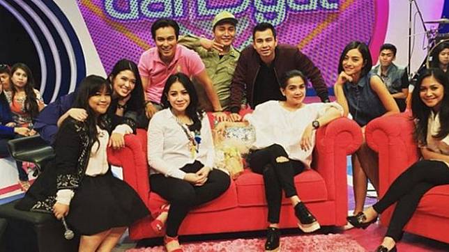 Dari Dahsyat Hingga Anak Langit, Inilah Deretan Acara Tak Mendidik yang Mendapat Teguran KPI di Tahun Ini