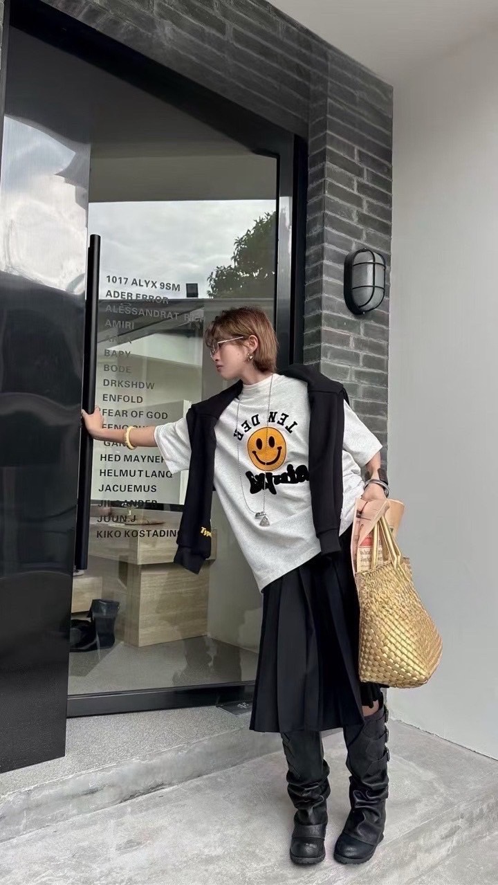 Vivienne 鐵粉裙