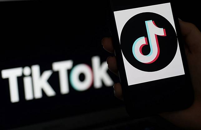 Microsoft To Keep Exploring Tiktok Deal After Talks With Trump