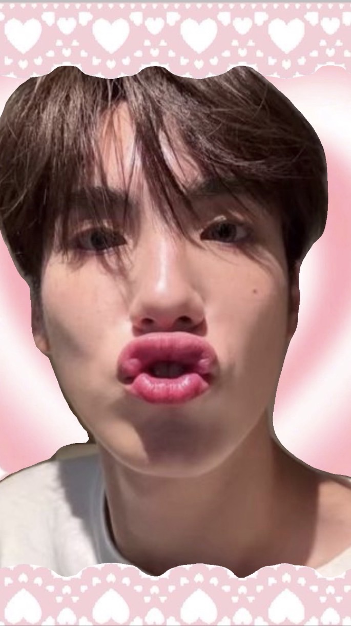 คลัง 𝐿𝑢𝑐𝑘𝑦 𝑃𝑎𝑐𝑘 𝐶𝑎𝑟𝑑🍀