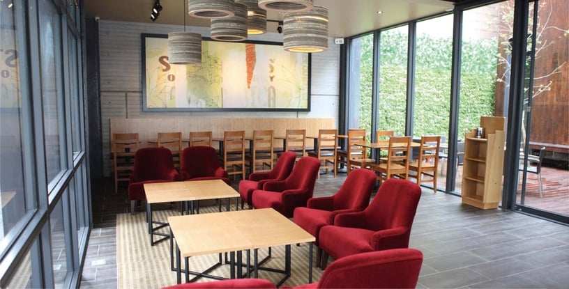 星巴克特色門市：基隆新豐門市全台30間星巴克特色門市盤點！星巴克不只進駐古宅，鐘樓門市、貨櫃屋門市也超美超好拍