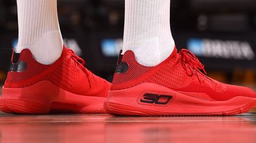 選手實著 / 為瘧疾防治盡一份力 Stephen Curry 親自亮相 Under Armour Curry 4 Low ‘Nothing But Nets’