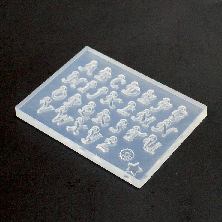 簡單製作專屬的英文字母項鍊