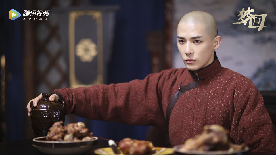 《二十不惑》演員古裝造型3：王安宇《夢迴》