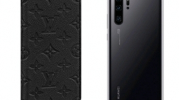 LV 為 P30 Pro 打造了優雅的 Monogram 牛皮手機保護套，要價 13,800 元