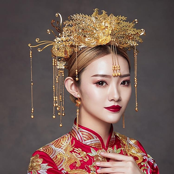 新娘頭飾中式大氣皇后鳳冠古裝服古代結婚新款髮飾女