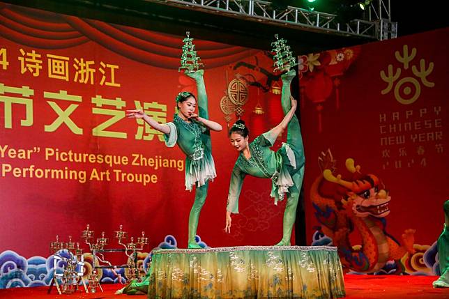 Spring Festival gala fetes Tanzanian, Chinese audience