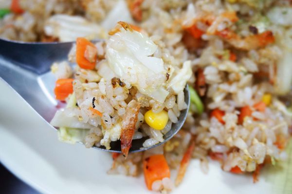 【蘆洲美食】蘆洲東港櫻花蝦炒飯-滿滿櫻花蝦的美味炒飯 【蘆洲美食】蘆洲東港櫻花蝦炒飯-滿滿櫻花蝦的美味炒飯
