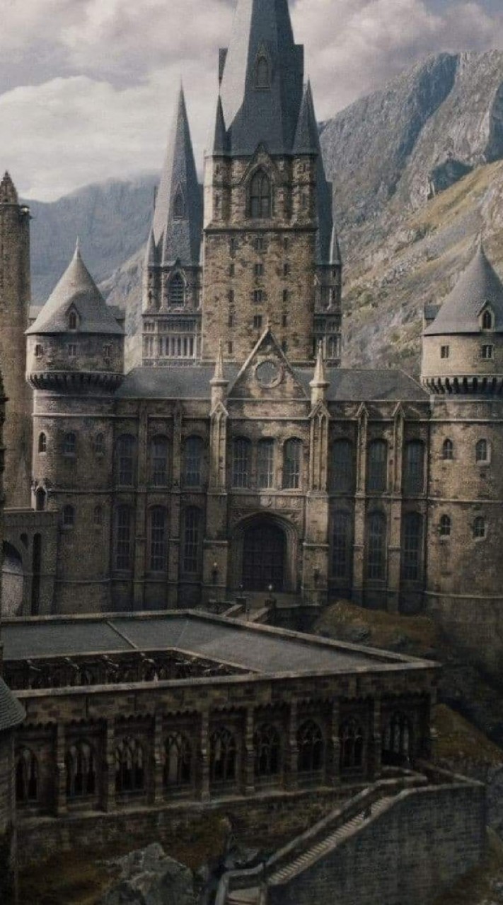 Hogwarts School of Witchcraft and Wizardry