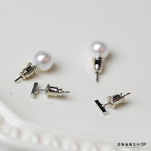 惡南宅急店0145d太陽的後裔 韓國熱門戲劇 宋慧喬姜暮烟 珍珠耳環&素面耳環 (4件套組) [商品介紹] size直徑約0.5公分 顏色分類: 珍珠/銀色 材質: 合金/鍍銀 適用性別: 女 圖案: