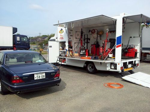 ミスタータイヤマン 三井 ミスタータイヤマンミツイミナトテン 湊 北間駅 自動車用品店 By Line Place