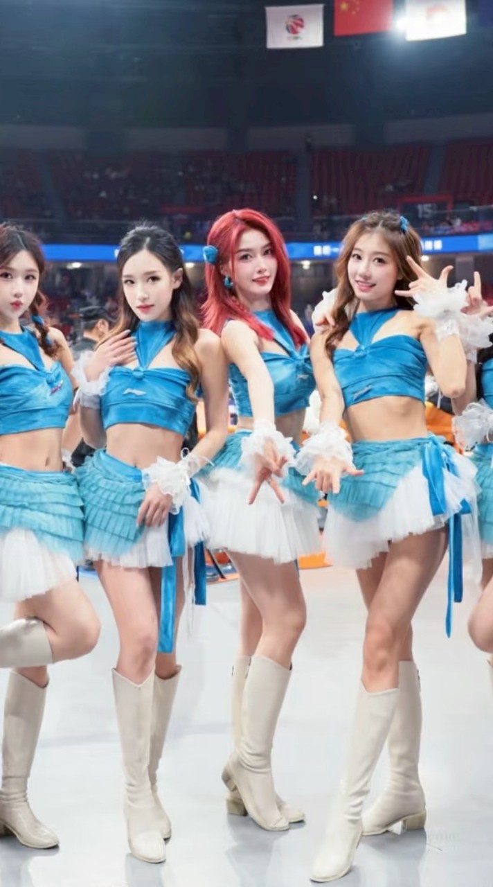 🫧🪸清雅欢愉🫶海量2次元美少女頭像圖庫動漫🪸🫧人間有味是清欢🫧🪸🫧自由分享宣🫧🪸