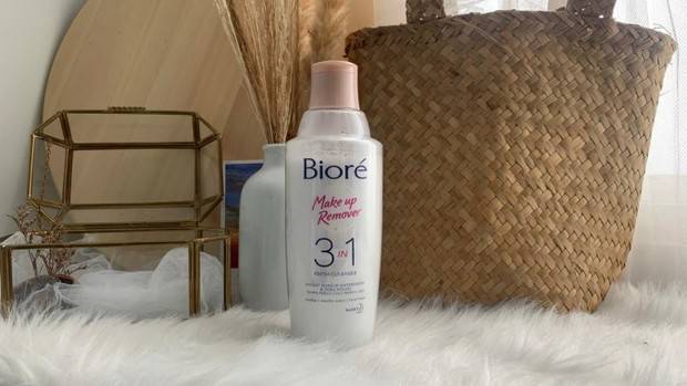 biore 3 in 1 fresh cleanser