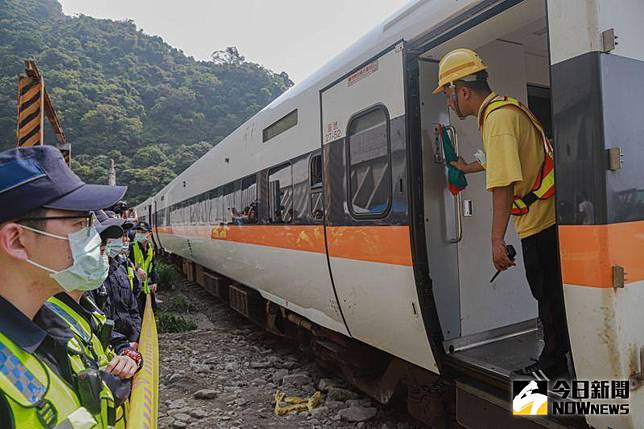 太魯閣事故仍有遺體困第6車廂底 Nownews 今日新聞 Line Today