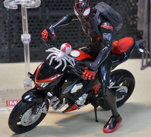 漫威壽屋宇宙蜘蛛俠毒液屠殺致命守護者電影周復仇者聯盟4手辦模型擺件 時尚教主