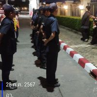 กลุ่มสแปร์เงินสดของไอเถื่อน81