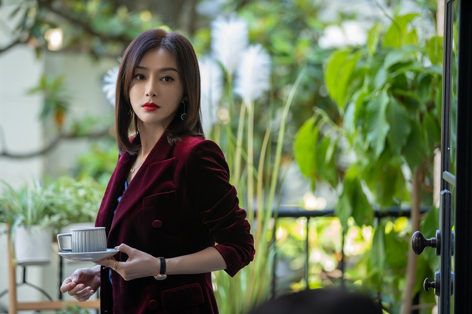 后宮娘娘現代角色對比4：秦嵐《延禧攻略》富察容音vs《怪你過分美麗》莫向晚