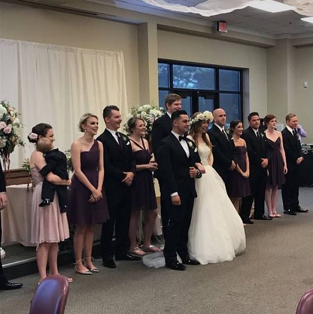 Jordan Norket baru saja menikah dengan perempuan bernama Abbie. (Instagram)