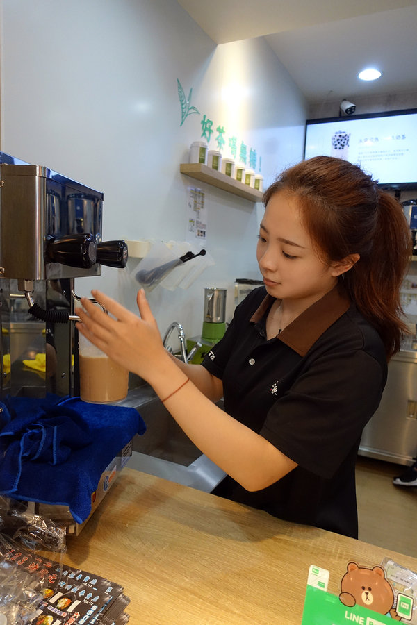 南京三民站飲料店-茶聚茗品，南京三民手搖杯，南京東路五段飲料店，自然回甘的現泡手搖茶，無糖也好喝的健康手搖飲料(含茶聚菜單)