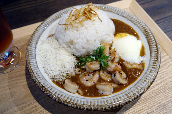 新高軒台北-南港車站環球美食街美食，新高軒咖哩南港店，新高軒咖哩南港店菜單，台北南港Global Mall環球購物中心適合一個人吃飯的餐廳