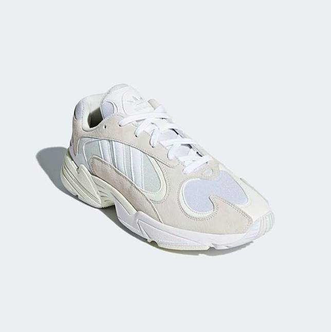 nike m2k tekno vs adidas yung 1