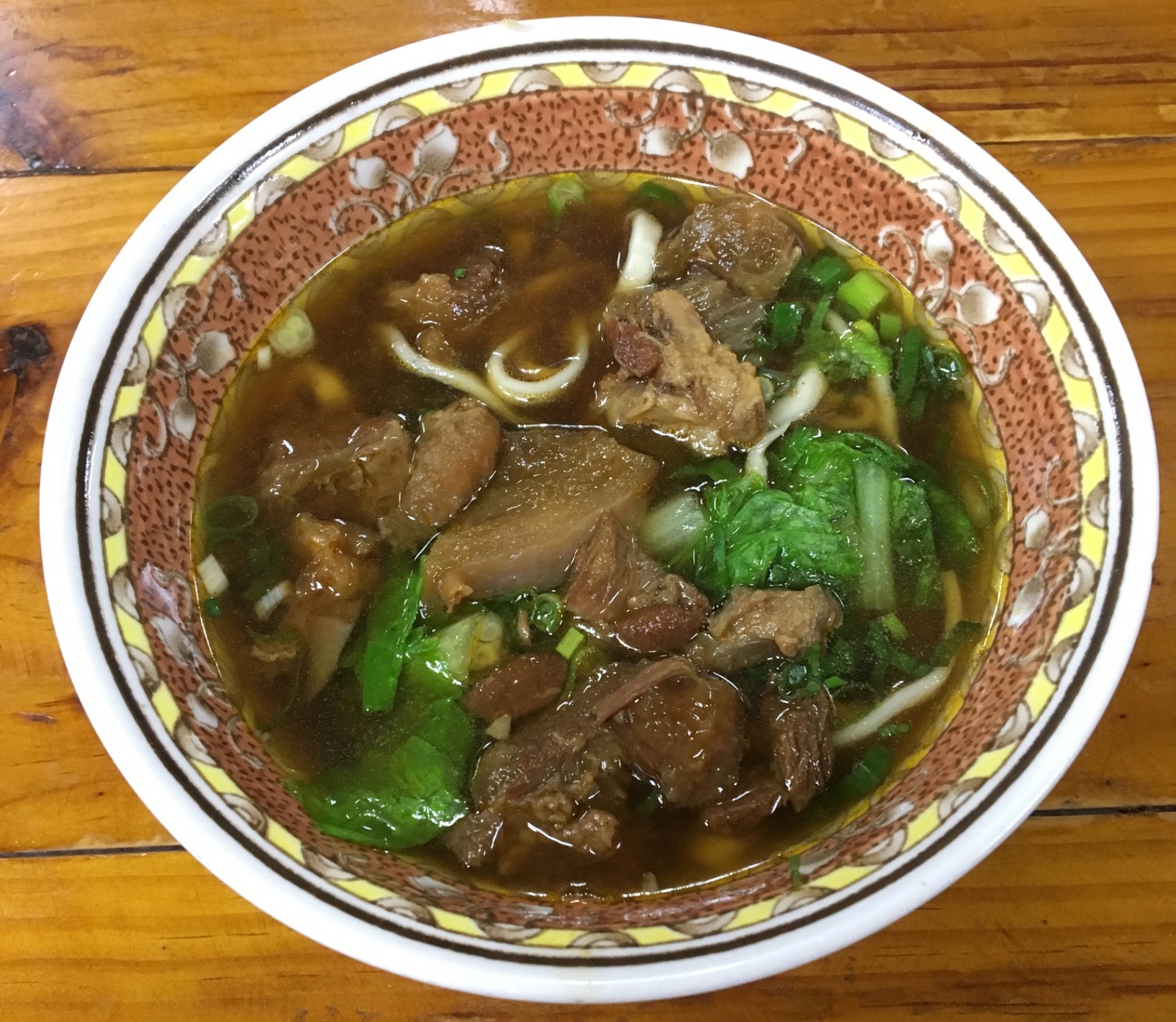 八張牛肉麵