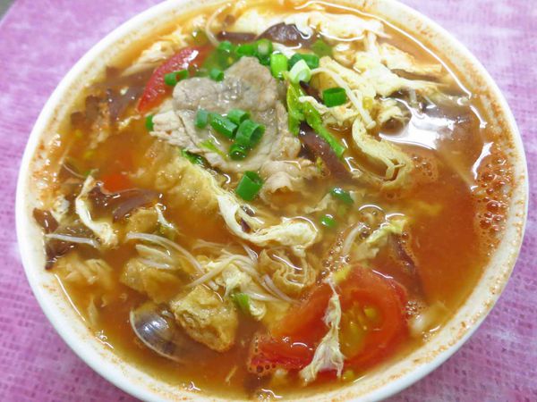 【新莊美食】天香麵食館-酸酸甜甜的美味番茄麵 【新莊美食】天香麵食館-酸酸甜甜的美味番茄麵