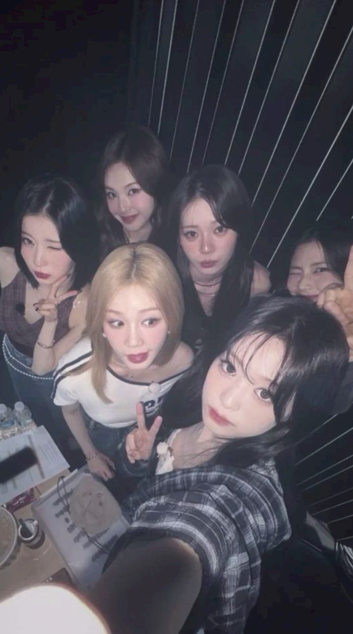 คุยเล่น babymonster