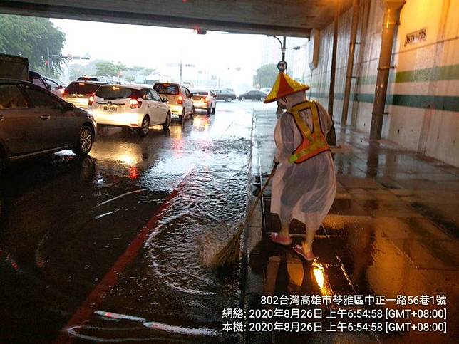 é«˜é›„æ·¹æ°´åˆ°åº•å¤šåš´é‡ åœ¨åœ°é‹å°‡é©šåé€™ä¸€å¥ ä¸­æ™‚æ–°èžç¶² Line Today