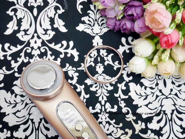 【淘寶開箱】金稻美容導入儀、Gracebabi美妝蛋組合 #買美容家電上淘寶 (15).JPG