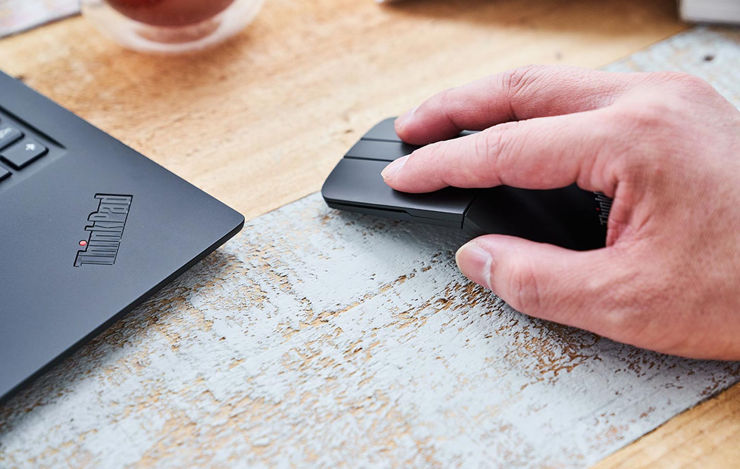 輕薄依舊，全能高效：第 8 代 ThinkPad X1 Carbon 開箱與深度評測：最強商務輕薄筆電再臨！