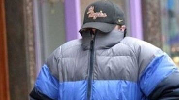 李奧納多躲避狗仔 10 招 怎麼看起來都更醒目....