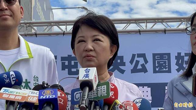 台中市長盧秀燕今天再回應台糖豬肉驗出瘦肉精風波，強調希望個案不要變懸案。(記者蘇孟娟攝)