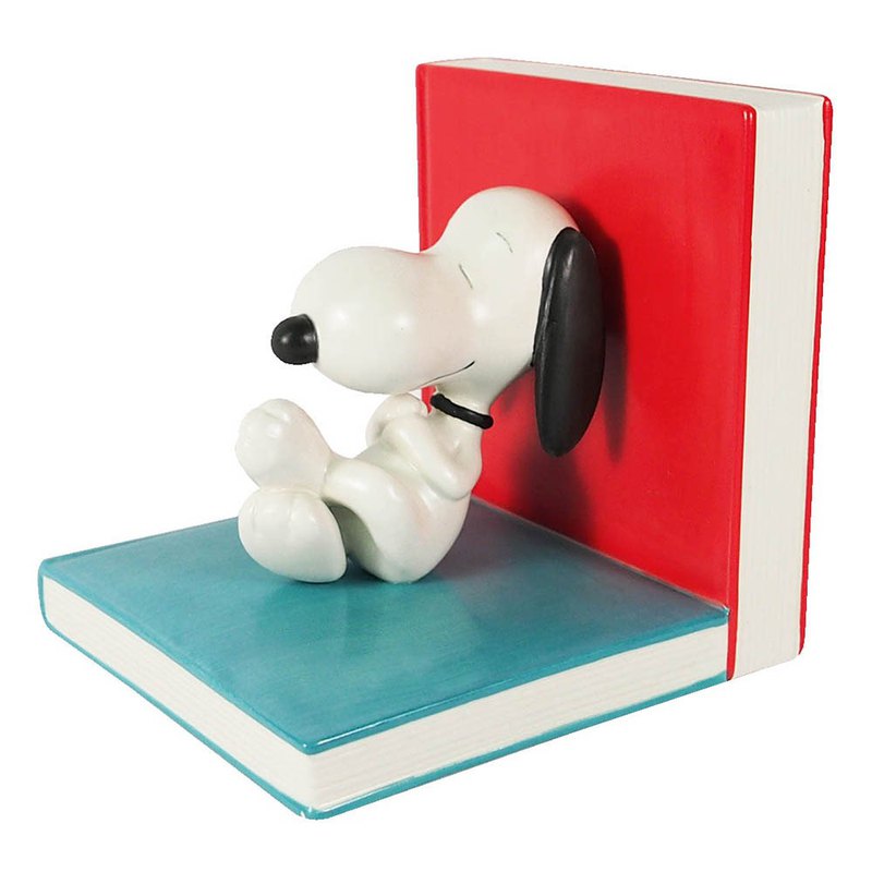 來自美國插畫家Snoopy，推出手工雕塑、吊飾、馬克杯、擺飾療癒商品，雕塑類產品，皆為手工製作，要求完美者別下單，商品圖檔顏色因電腦螢幕設定差異會略有不同，以實際商品顏色為準，敬請見諒，限量。售完只能