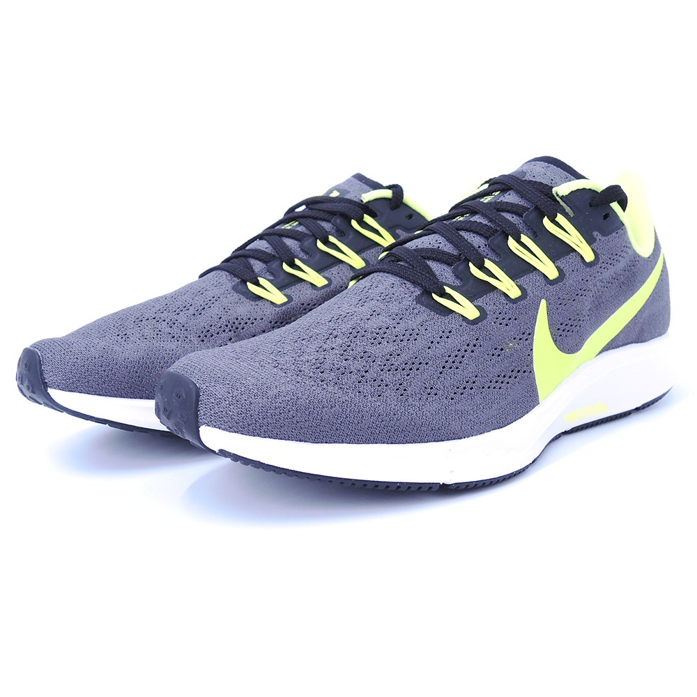 #NIKE #AIRZOOMPEGASUS #運動 #慢跑※購買前請先聊聊確認所需尺寸是否有貨，謝謝！【鑑賞期及退貨注意事項】1. 本商城購物享有15天鑑賞期，恕不提供換貨，欲換貨更換尺寸請重新訂購。