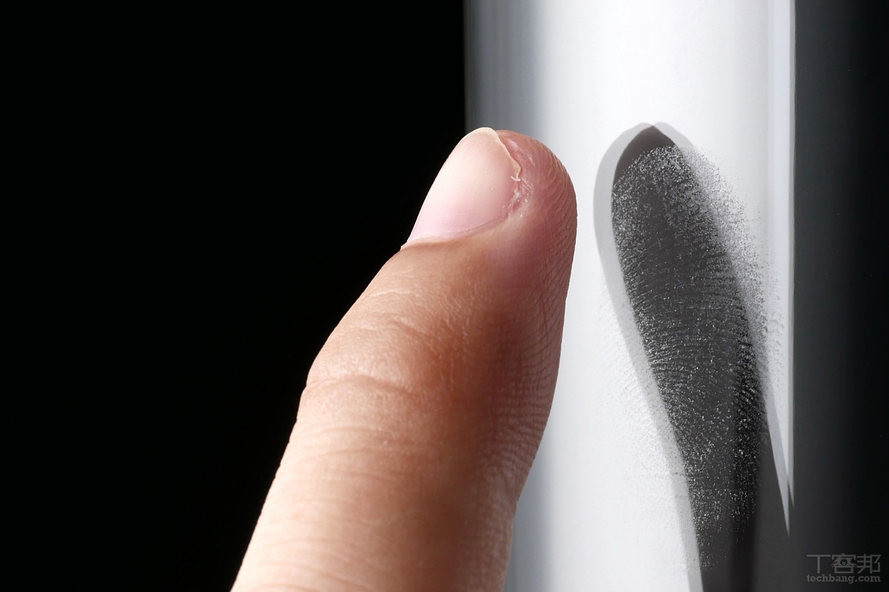 有機玻璃也能發聲？Sony LSPX-S1 無線玻璃共振揚聲器開箱試聽